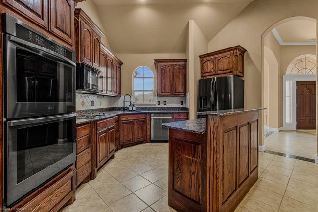 477 Horseshoe Bnd, House other with 3 bedrooms, 3 bathrooms and null parking in Royse City TX | Image 15