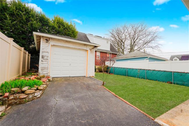 82 Crosshill St, House other with 3 bedrooms, 2 bathrooms and null parking in Staten Island NY | Image 28