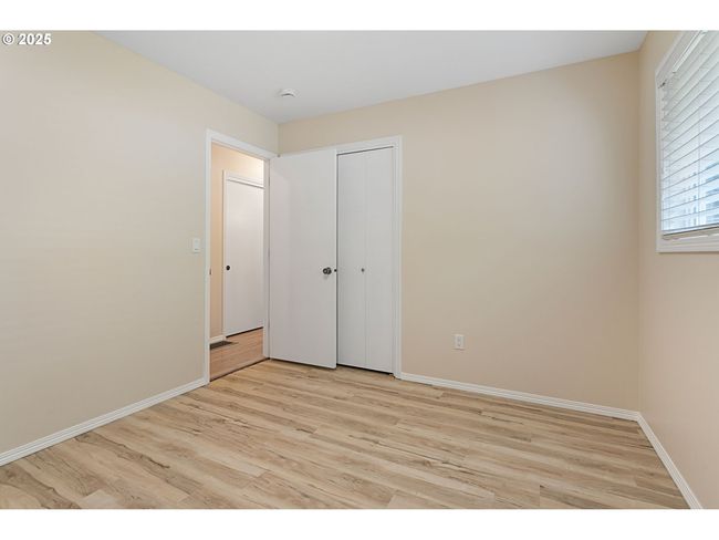 Bedroom-Main | Image 27