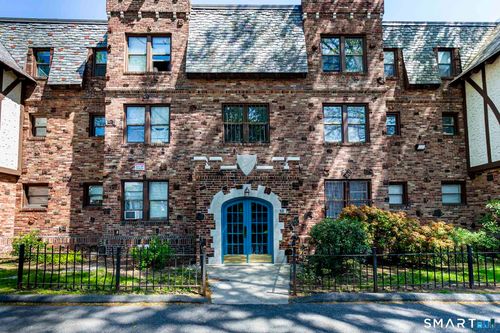 h1-16-20 Townley St, Hartford, CT, 06105-1808 | Card Image