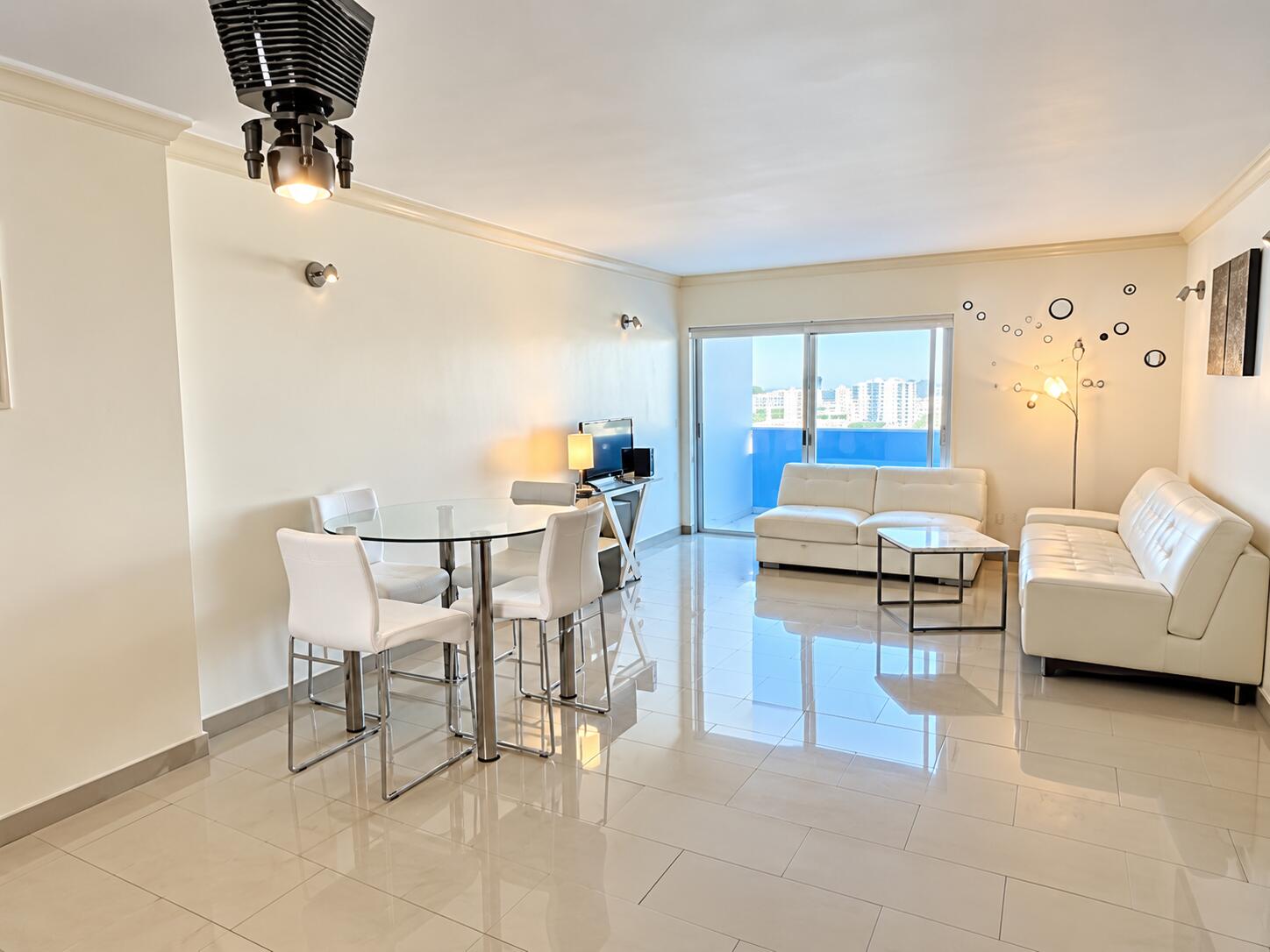 Residential Lease in Sunny Isles Beach 5