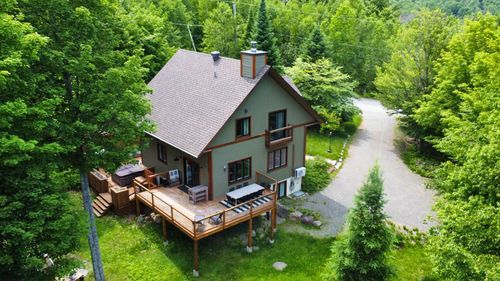 {{alt}} | Card Image