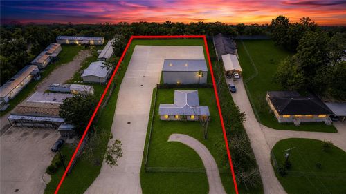 22316 E Martin Dr, Porter, TX, 77365-5704 | Card Image