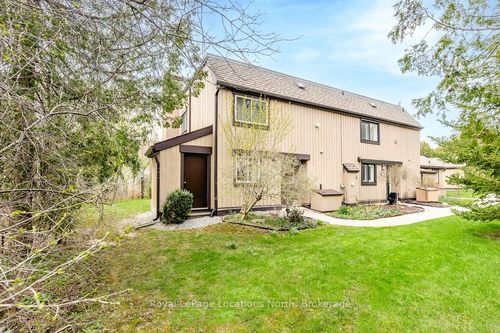 112 Escarpment Cres, Collingwood, ON, L9Y5B4 | Card Image
