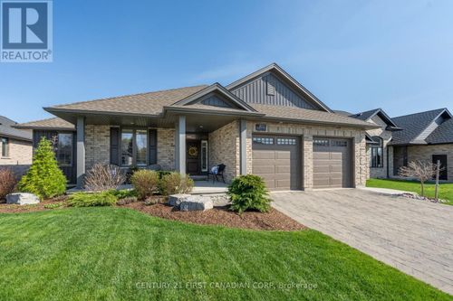 2012 Lockwood Crescent, Strathroy-Caradoc (Mount Brydges), ON, N0L1W0 | Card Image