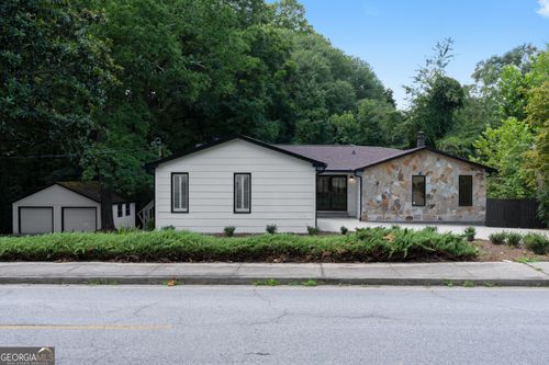 1825 Niskey Lake Rd Sw, Atlanta, GA, 30331-6414 | Card Image