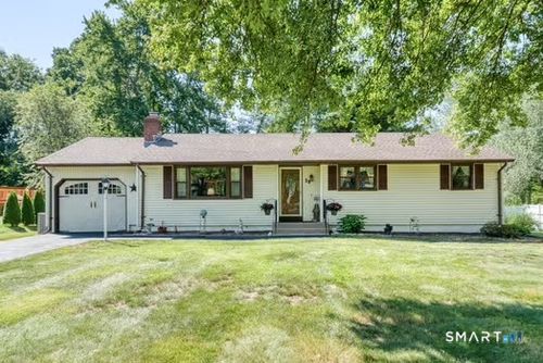 38 Kenwood Dr, Vernon, CT, 06066-3909 | Card Image