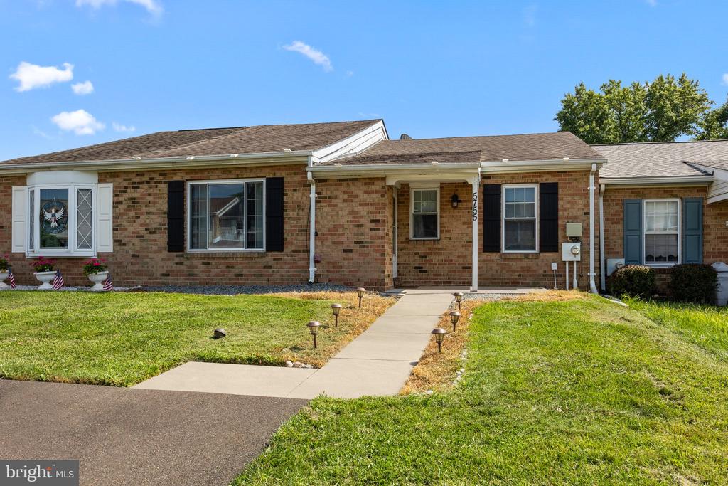 Corsair Ct, Bensalem, PA 19020