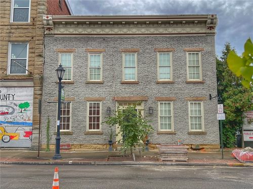 136 E High St, Waynesburg, PA, 15370-1863 | Card Image