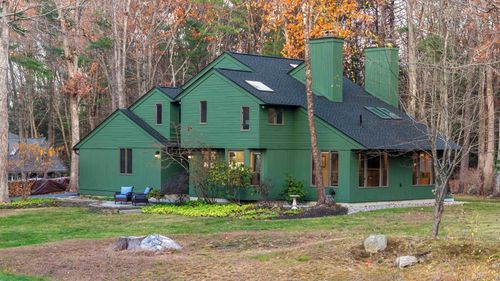 45 F W Hartford Dr, Portsmouth, NH, 03801-5825 | Card Image