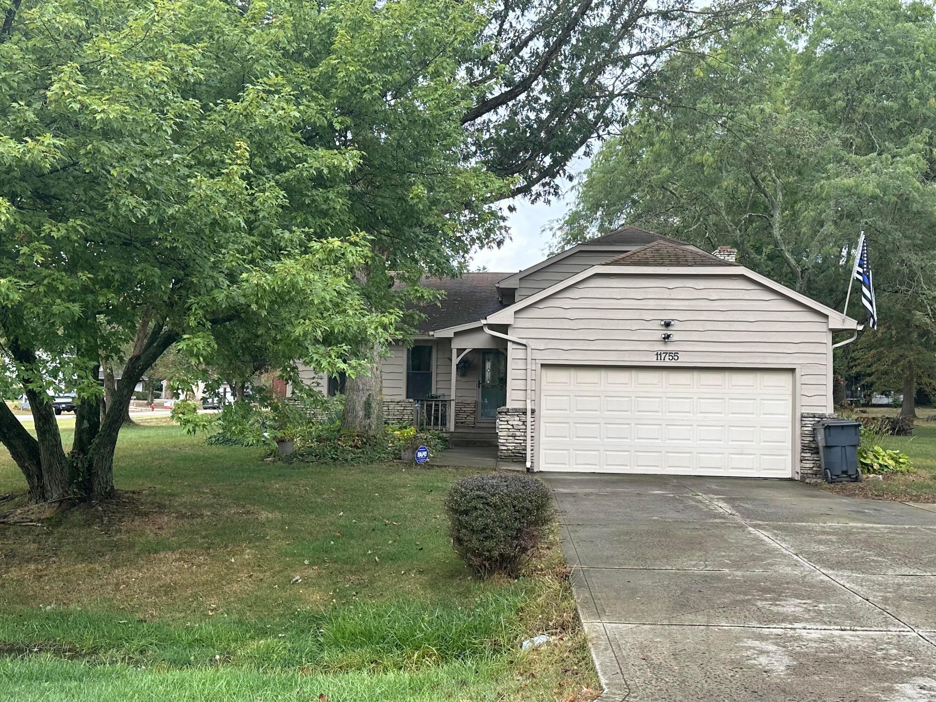 Kennington Sq, Pickerington, OH 43147