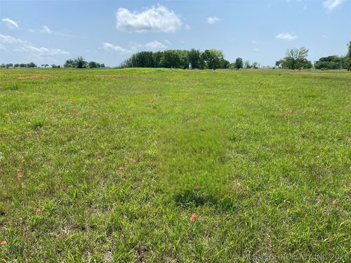 7752 Homestead Drive, Mounds, OK, 74047 | Card Image