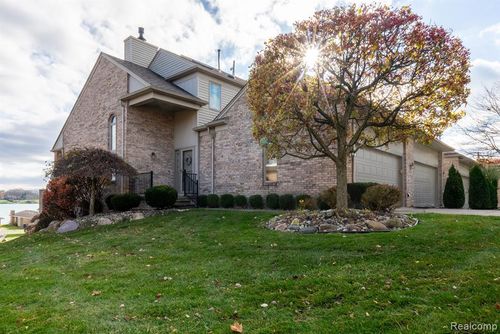 33-1935 River Road, St. Clair Twp, MI, 48079 | Card Image