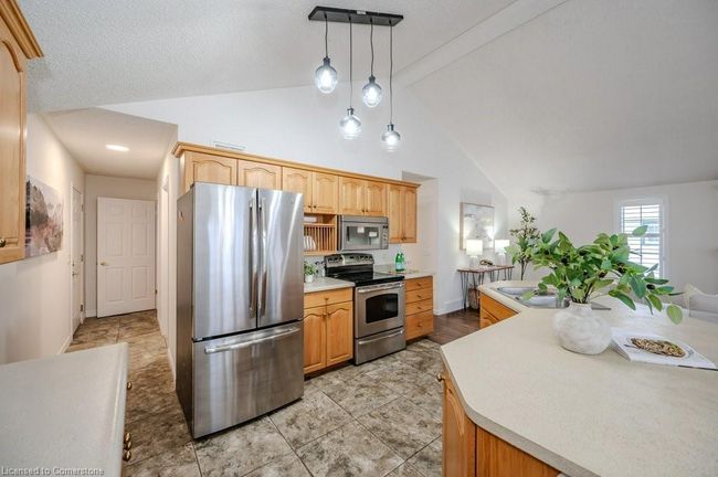 185 Wesley Cres, House other with 2 bedrooms, 2 bathrooms and 2 parking in Waterloo ON | Image 12