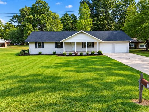 1017 Homecrest Dr, Piggott, AR, 72454-1021 | Card Image