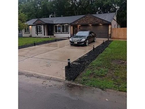 9806 Bennington Ave, Kansas City, MO, 64134-1336 | Card Image