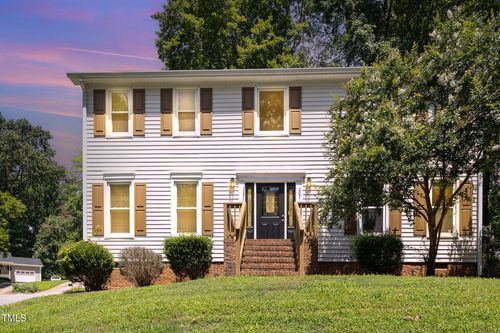207 Wyatts Pond Ln, Cary, NC, 27513-3017 | Card Image