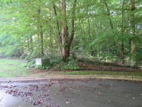 65 Golf Villa Dr, Dunlap, TN, 37327-6086 | Card Image