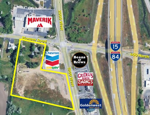 377 N 1900 W, Marriott Slaterville, UT, 84404-9470 | Card Image