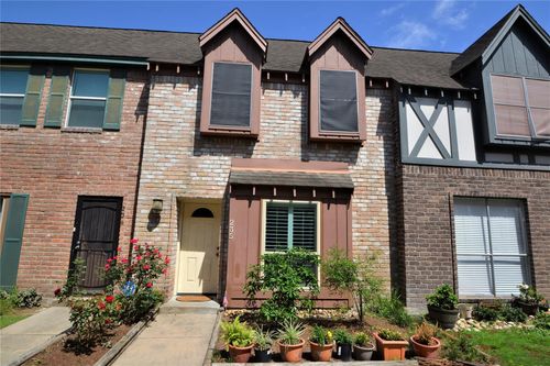 apt-235-830 Threadneedle St, Houston, TX, 77079-2804 | Card Image