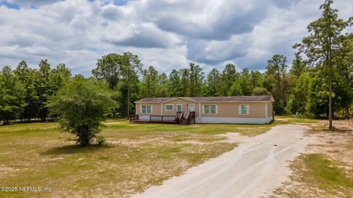105 Torres Rd, Hawthorne, FL, 32640-0047 | Card Image