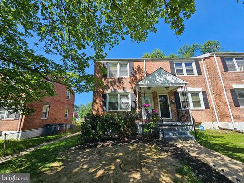 215 Birch Ave, ELSMERE, DE, 19805-2503 | Card Image