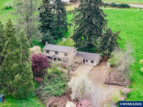 26520 Fern Ridge Rd, Sweet Home, OR, 97386-9532 | Card Image