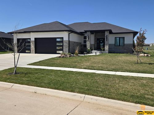 3540 Tree Line Dr, Lincoln, NE, 68516-6123 | Card Image