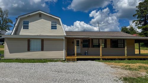 942 W 3rd Ave, Oneida, TN, 37841-2079 | Card Image
