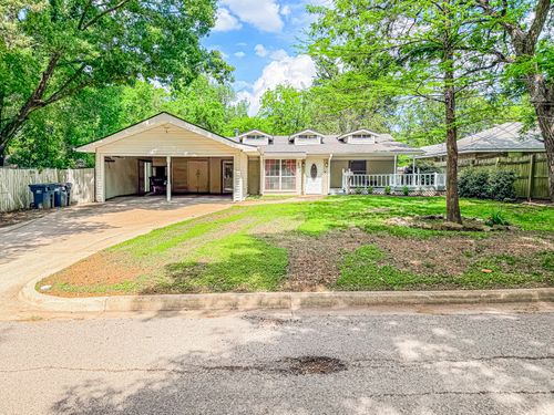 303 N 30th St, Corsicana, TX, 75110-4250 | Card Image
