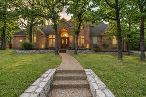 201 Morning Dove Ct, Argyle, TX, 76226-5131 | Card Image