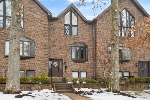 10098 Mansion Dr, Gibsonia, PA, 15044-6403 | Card Image