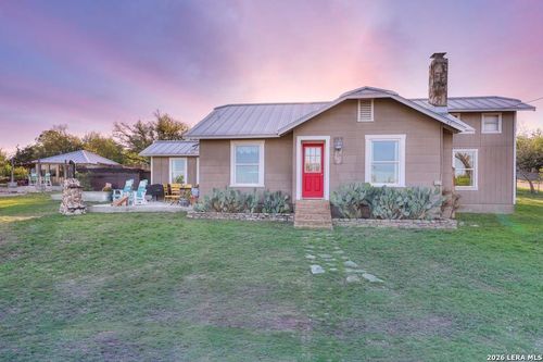 283 N 2nd St, Harper, TX, 78631 | Card Image