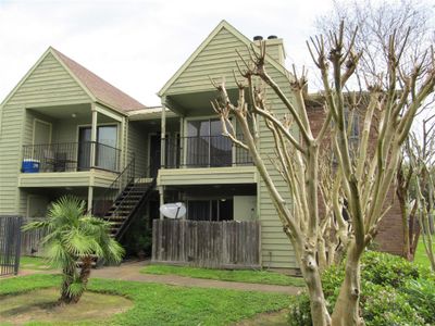 500 - 18800 Egret Bay Boulevard, Home with 1 bedrooms, 1 bathrooms and null parking in Webster TX | Image 2