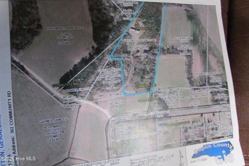 302 Community Rd, Warsaw, NC, 28398-7644 | Card Image