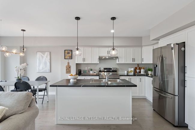 5 Mcphail Rd, House attached with 3 bedrooms, 3 bathrooms and 2 parking in Carleton Place ON | Image 8