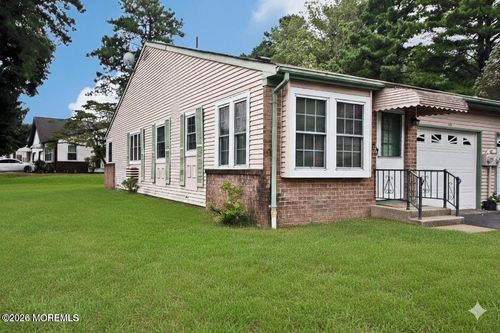 12A Sunset Rd, Whiting, NJ, 08759-2029 | Card Image