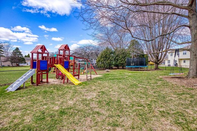 101 Brookview Place, House other with 5 bedrooms, 4 bathrooms and null parking in Combined Locks WI | Image 45