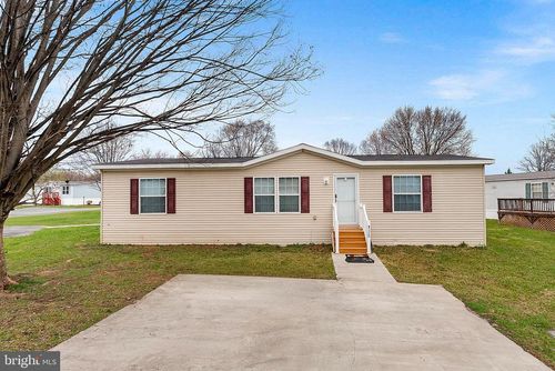 135 Gregory Pl, WINCHESTER, VA, 22603-4857 | Card Image