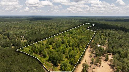 00 Cr 4040, Woodville, TX, 75979 | Card Image