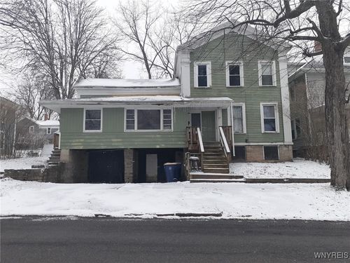 58 Genesee St, Lockport, NY, 14094-4302 | Card Image