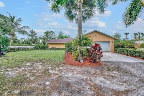 13131 42nd Rd N, West Palm Beach, FL, 33411-8410 | Card Image
