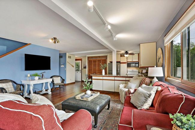 170 Big Foot, House other with 4 bedrooms, 2 bathrooms and null parking in Fontana WI | Image 14