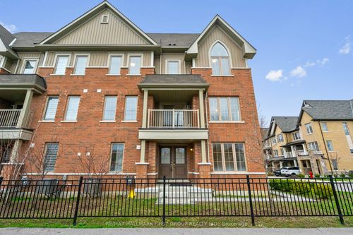 24 Amulet Way, Whitby, ON, L1R0R5 | Card Image