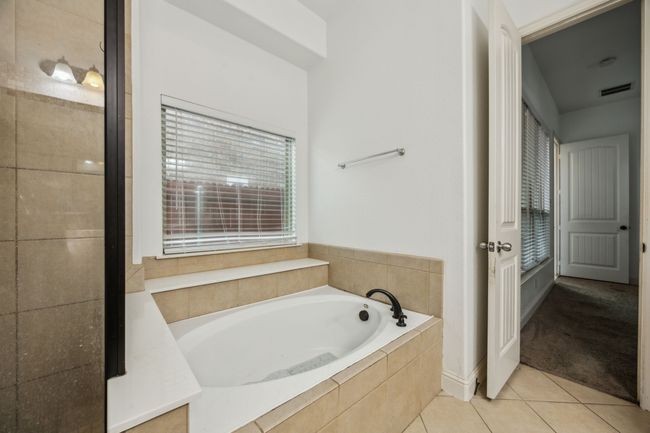 5005 Dominion Blvd, House other with 4 bedrooms, 3 bathrooms and null parking in Irving TX | Image 18