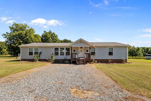 1825 Sandy Cross Rd, Reidsville, NC, 27320-7830 | Card Image