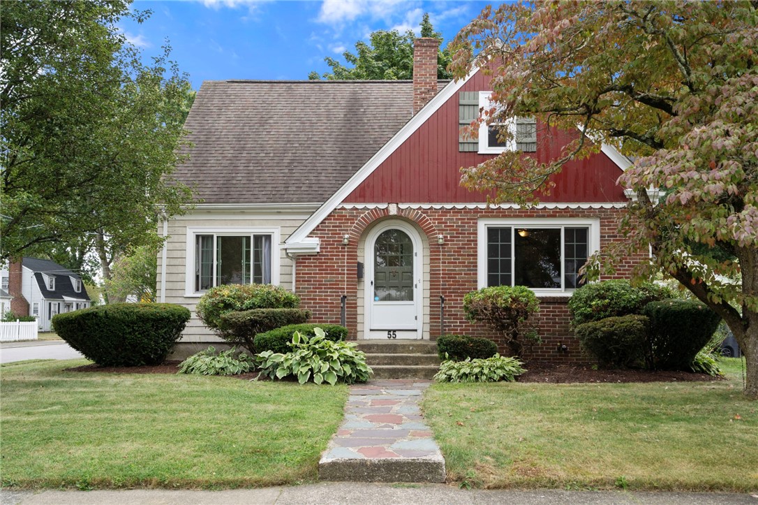 Scarborough Rd, Pawtucket, RI 02861