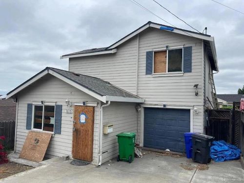 1615 167th Ave, Ashland, CA, 94578-2319 | Card Image