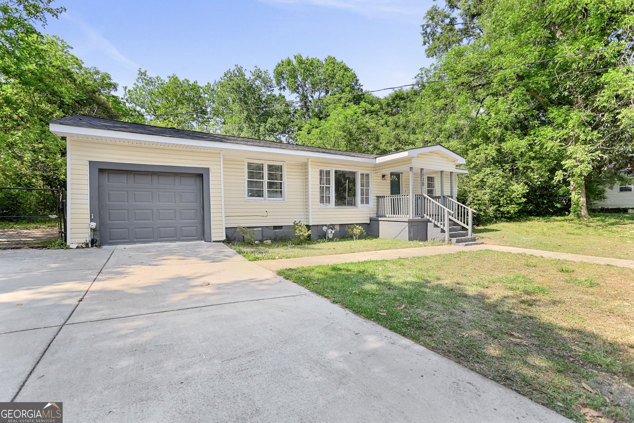 Residential in Lagrange 5