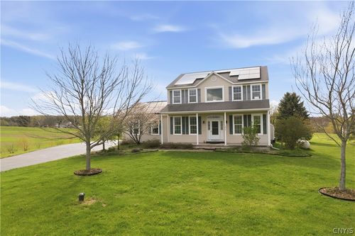 5879 E Lake Rd, Cazenovia, NY, 13035-9323 | Card Image